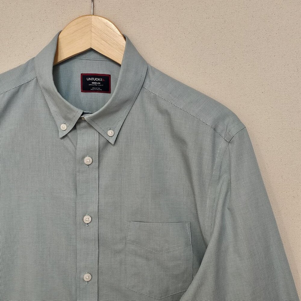 UNTUCKit Men's Light Sage Green Button-Down Shirt